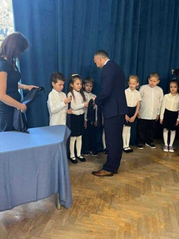 3166d134-8345-4895-a9c1-9d3d6b4a9682